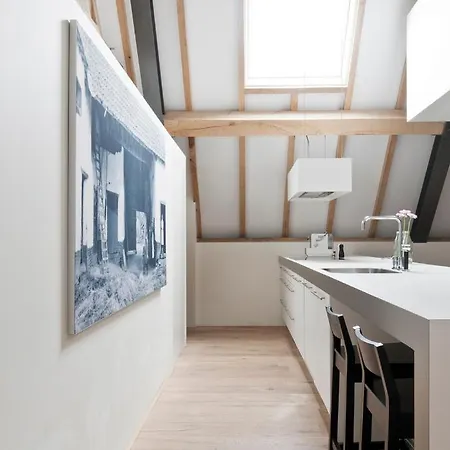 Cour 8 Lofts *
