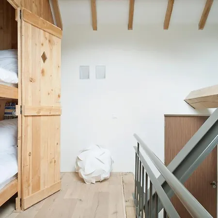 Cour 8 Lofts